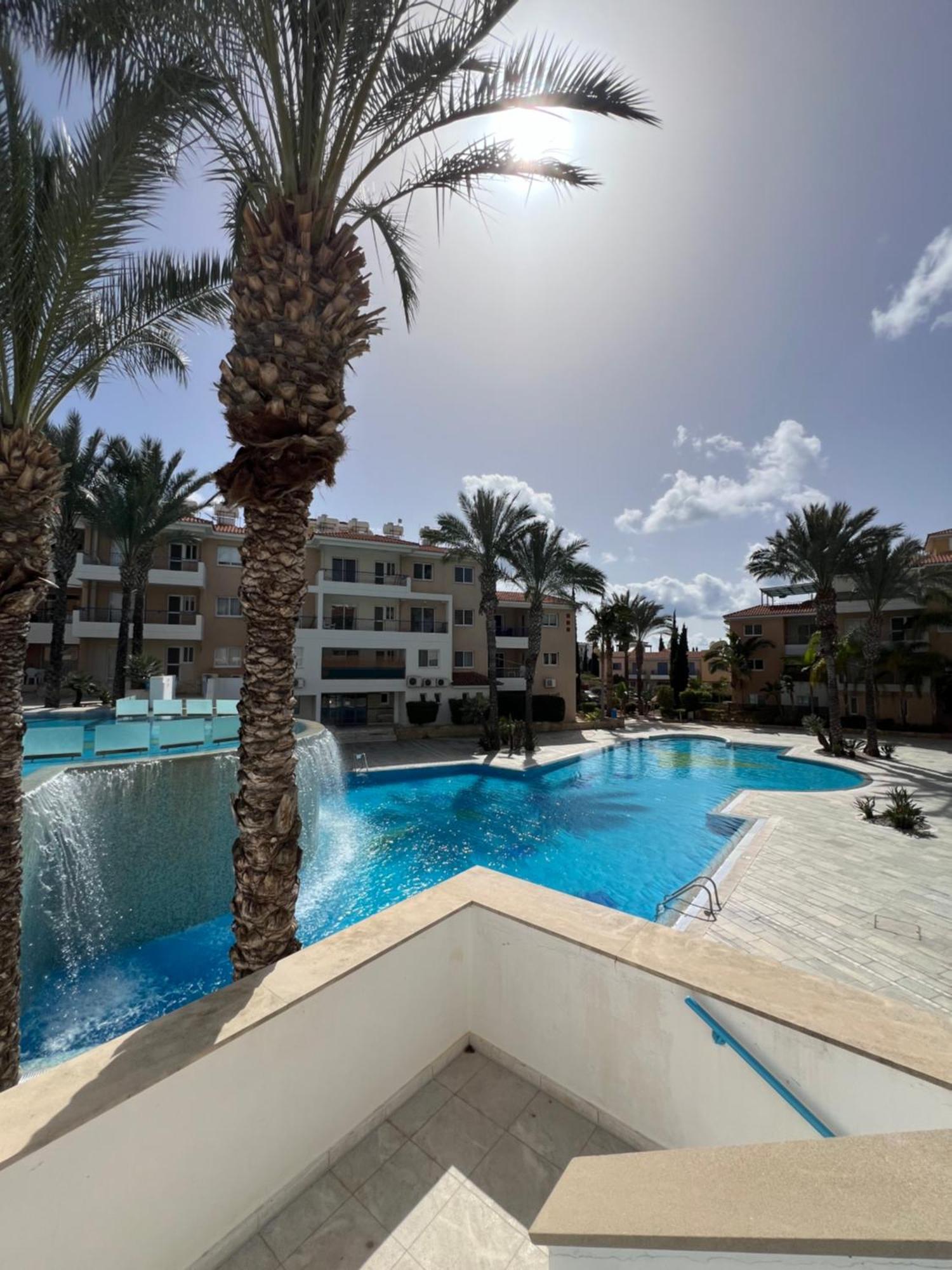 Iris Village Grand Apartment Paphos Luaran gambar