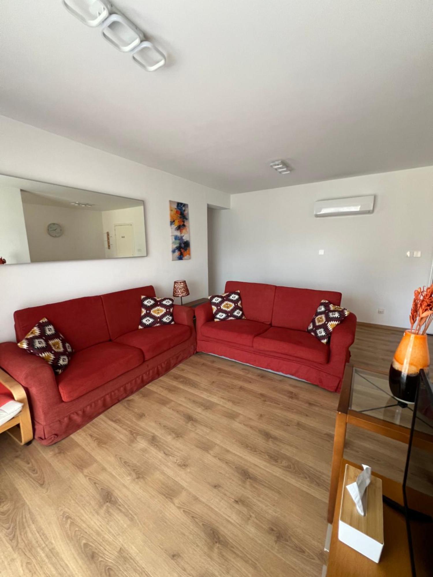 Iris Village Grand Apartment Paphos Luaran gambar